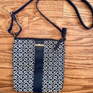 Tommy Hilfiger Bag